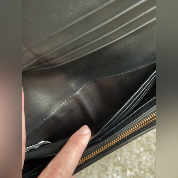 Charles & Keith Wallet - Picture 11 of 14